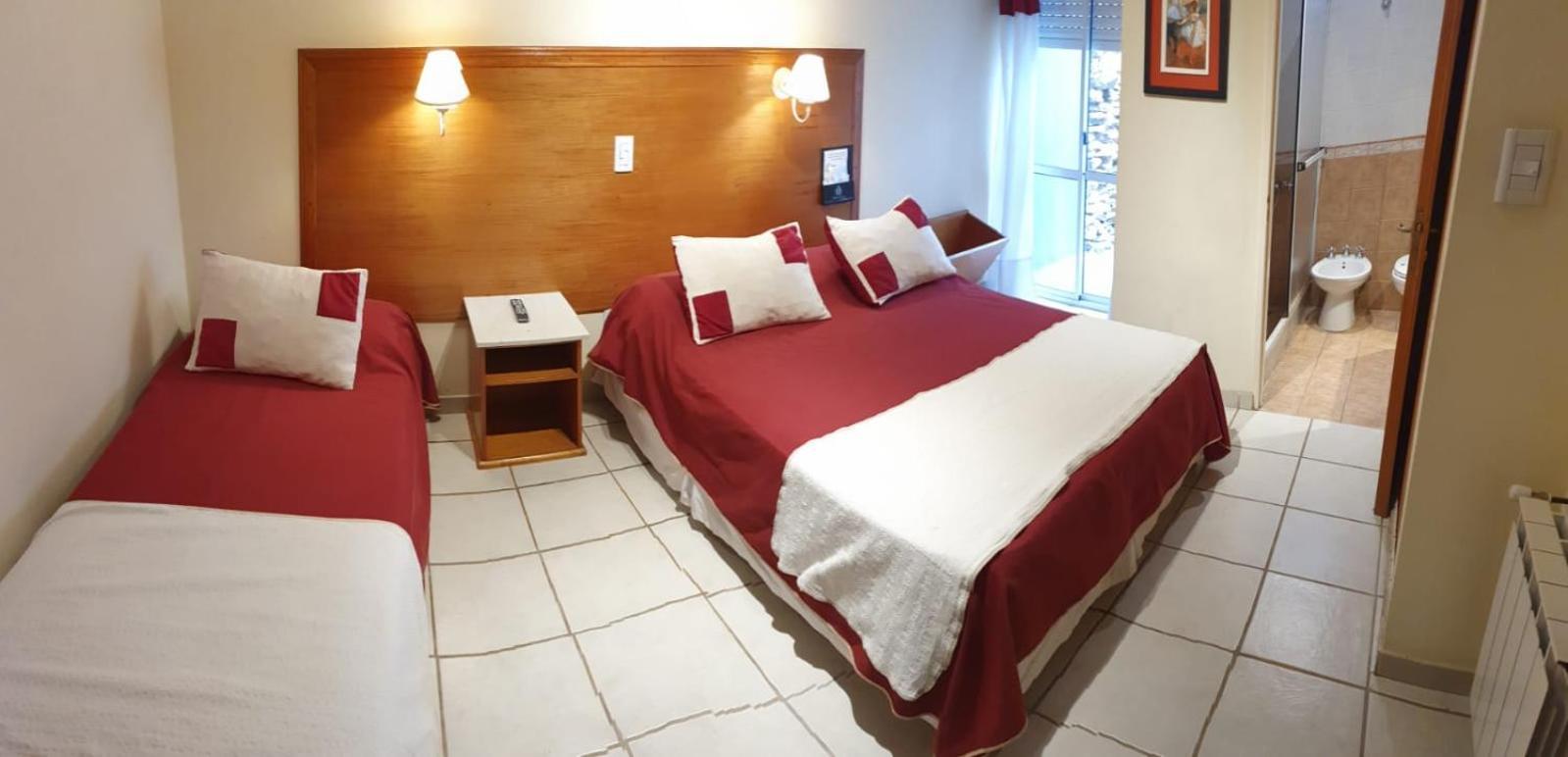 Hotel Francia Tandil Eksteriør billede